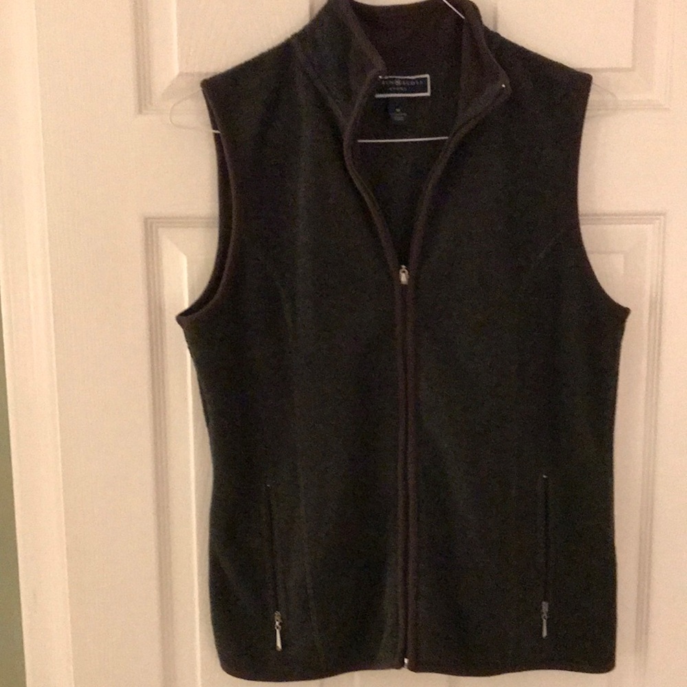 Karen Scott Sport fleece vest size medium